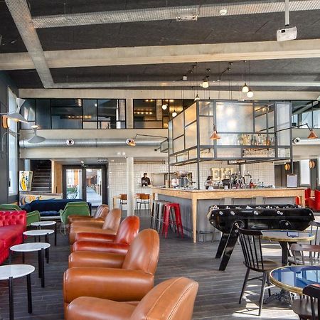 Отель Eklo Bordeaux Centre Bastide Экстерьер фото