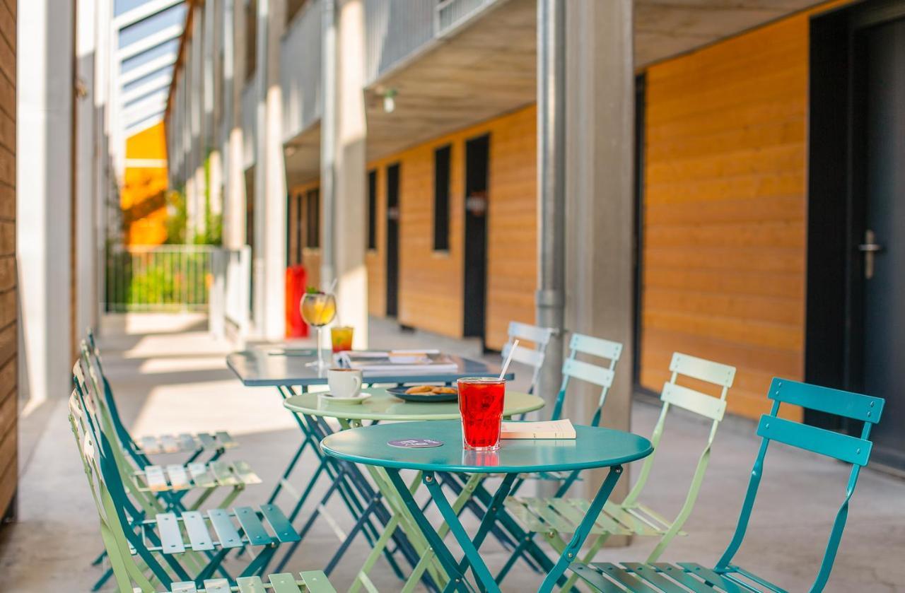 Отель Eklo Bordeaux Centre Bastide Экстерьер фото