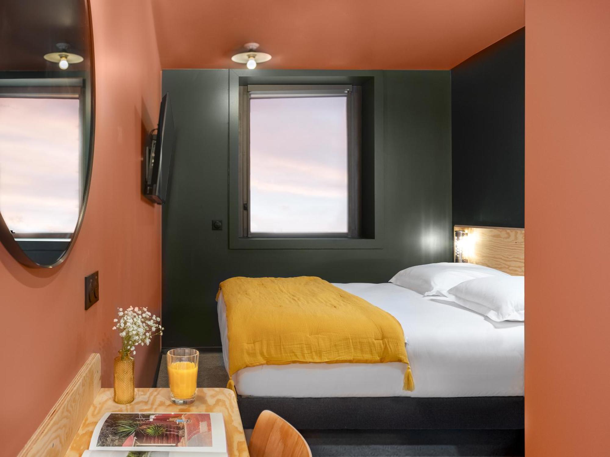 Отель Eklo Bordeaux Centre Bastide Экстерьер фото